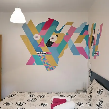 Zoo Loco Guest house Barcelona