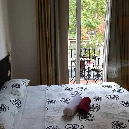 Guest house Zoo Loco *